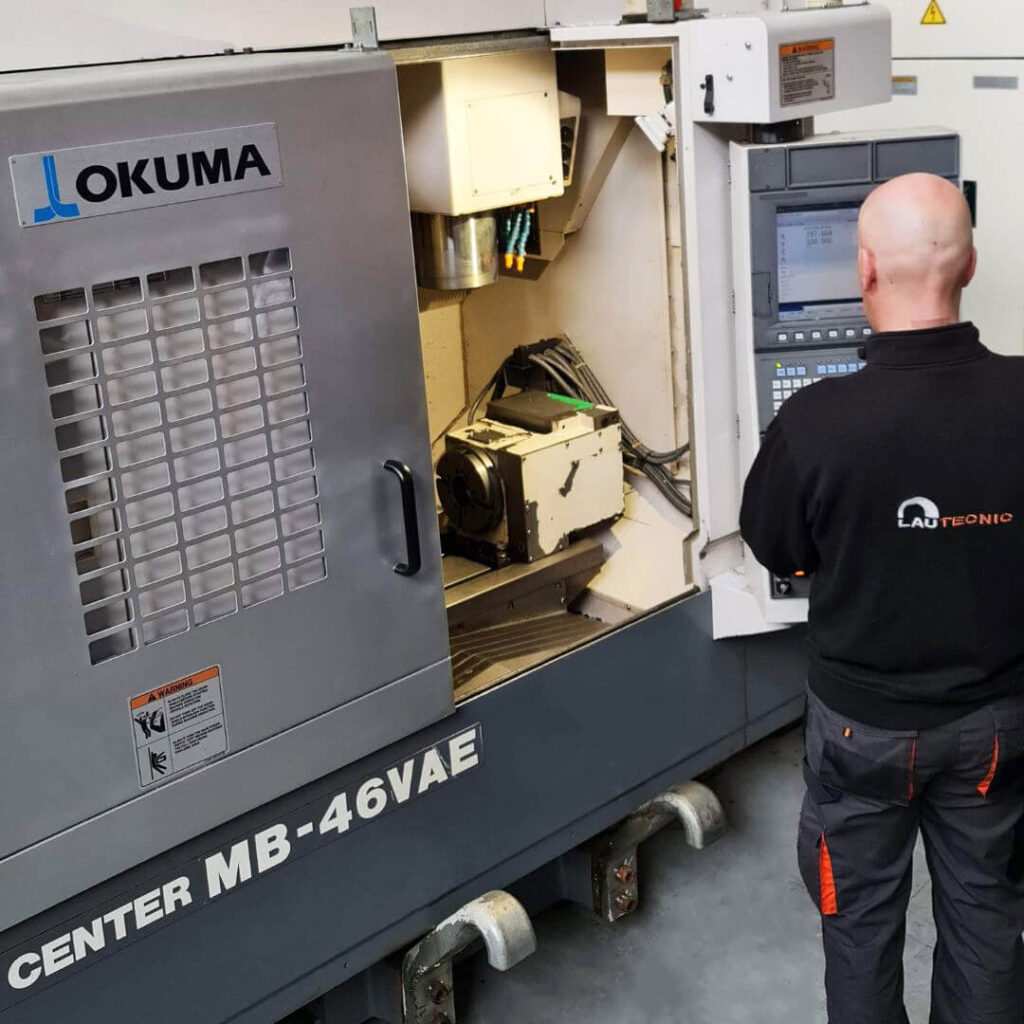 Lautecnic CNC. Empresa mantenimiento, recambios y reparación de máquinas CNC OKUMA